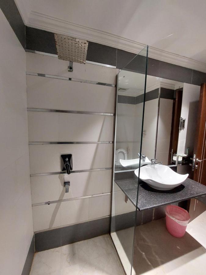 Aparthotel Eman House Salála Exteriér fotografie