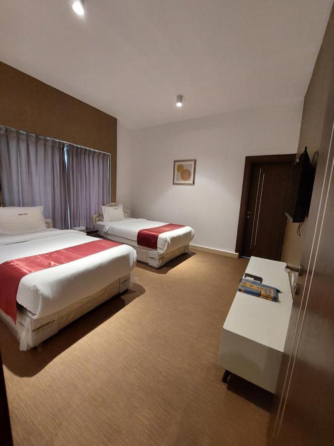 Aparthotel Eman House Salála Exteriér fotografie
